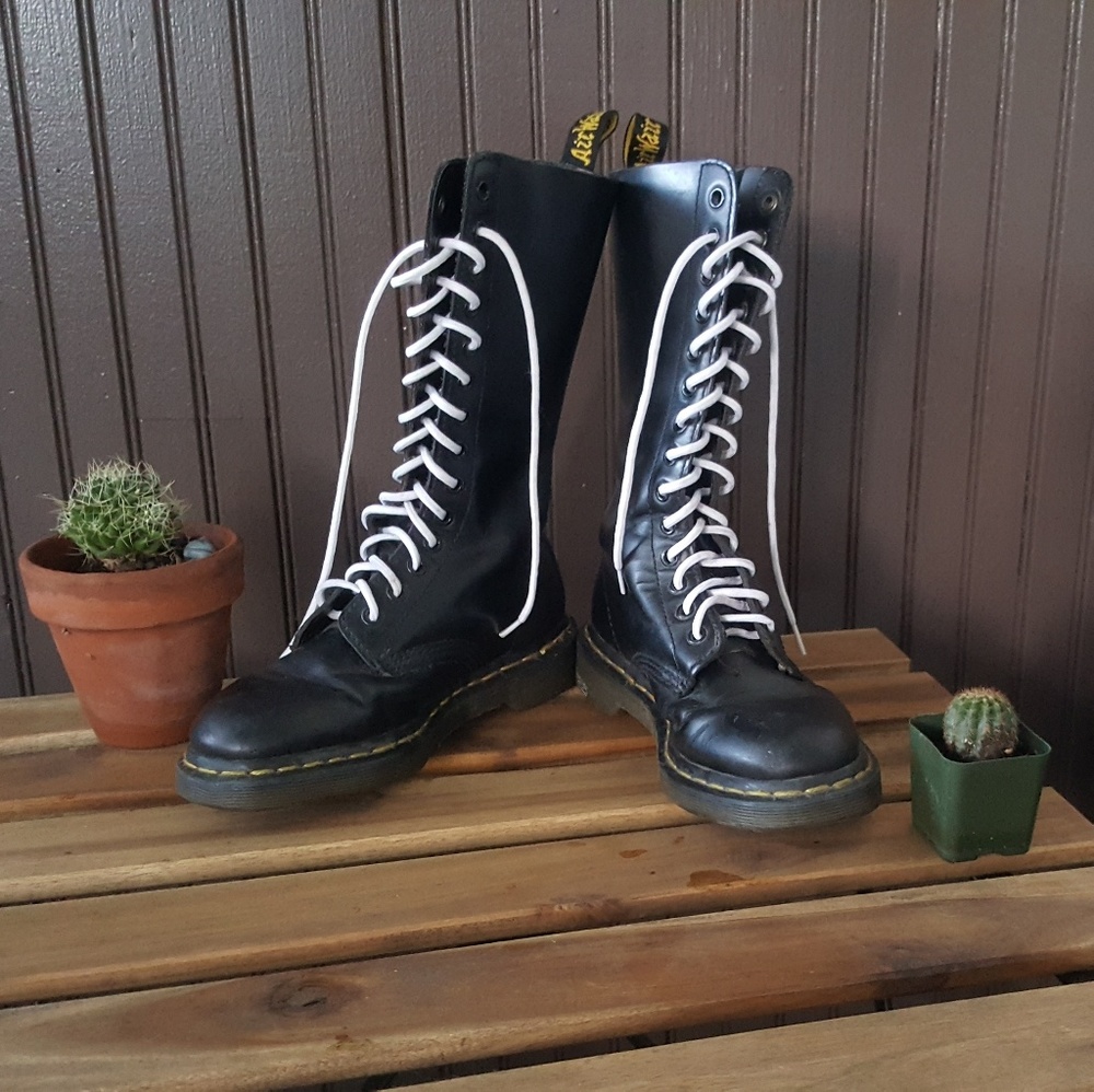 Dr. Marten 1914 Tall Black Leather Boots